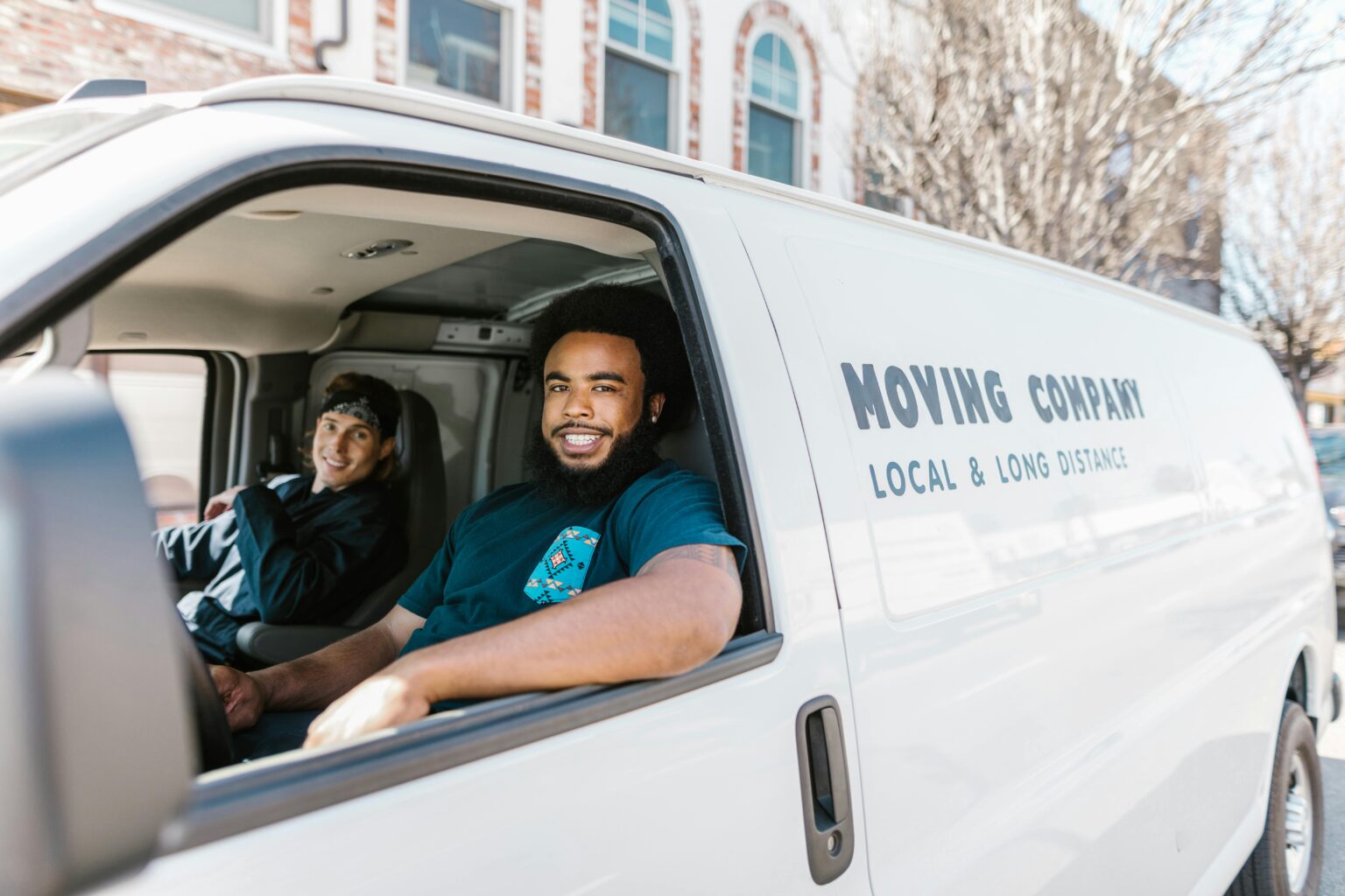 The Advantages of Hiring Local Movers for Your Next Move